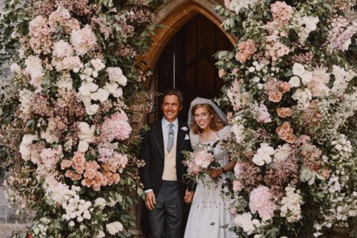 Celebrity elopement wedding: prinses Beatrice zegt ‘ja’