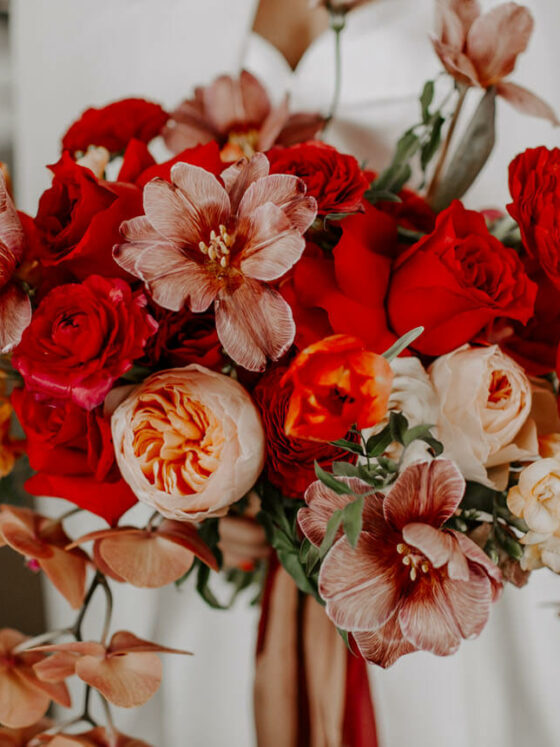 Trendy bruidsboeketten in 2022: must-have bloemen en kleuren